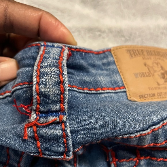 Boys True Religion shorts - Picture 6 of 6